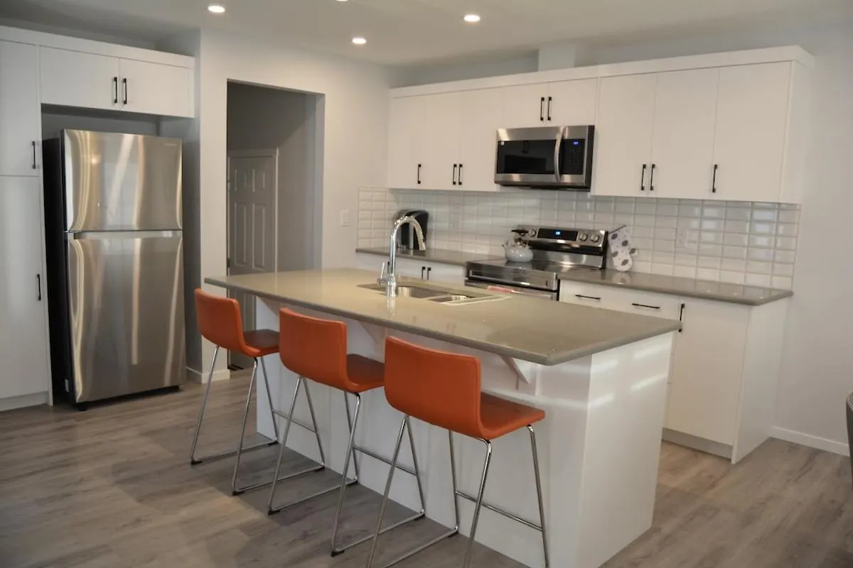 House Near Spruce Meadows Rolling Hills View Villa Calgary Holiday home
