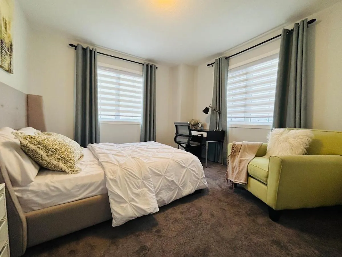House Near Spruce Meadows Rolling Hills View Villa Calgary Holiday home